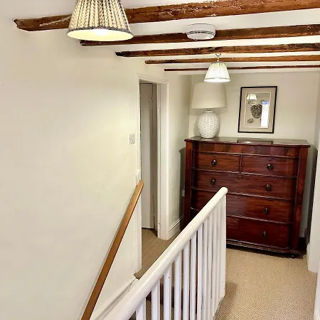 Laurel * Sandsend
